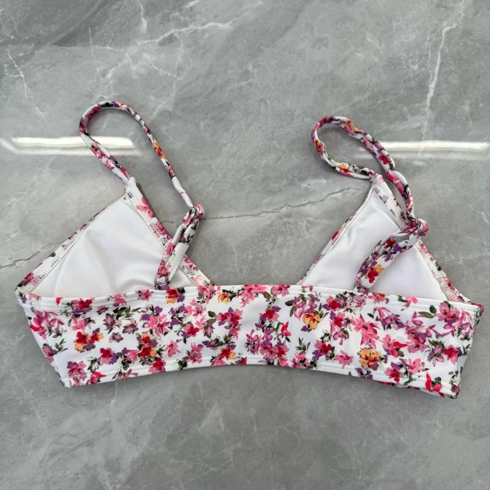 Women’s Aeropostale Ditsy Floral Bikini Cutout High Waisted Scoop Neck Small - Picture 7 of 16